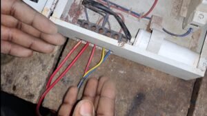 SUBMERSIBLE PUMP