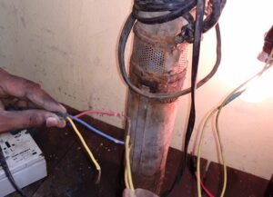 SUBMERSIBLE PUMP
